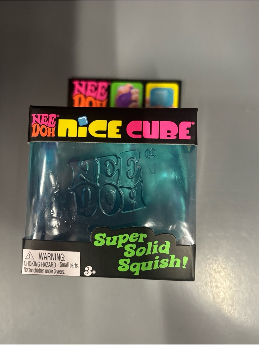 Nice Cube Super Solid Squish - Blue